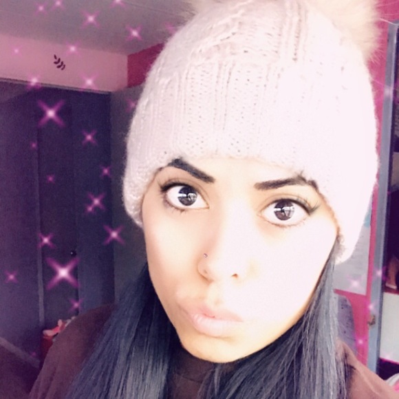 Meet your Posher, Dulce - Picture 1 of 1